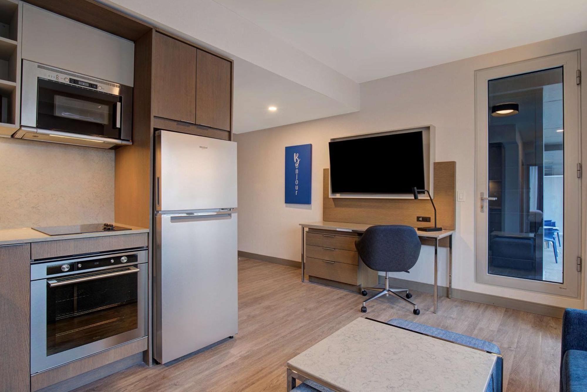 Homewood Suites By Hilton Montreal Downtown Екстер'єр фото