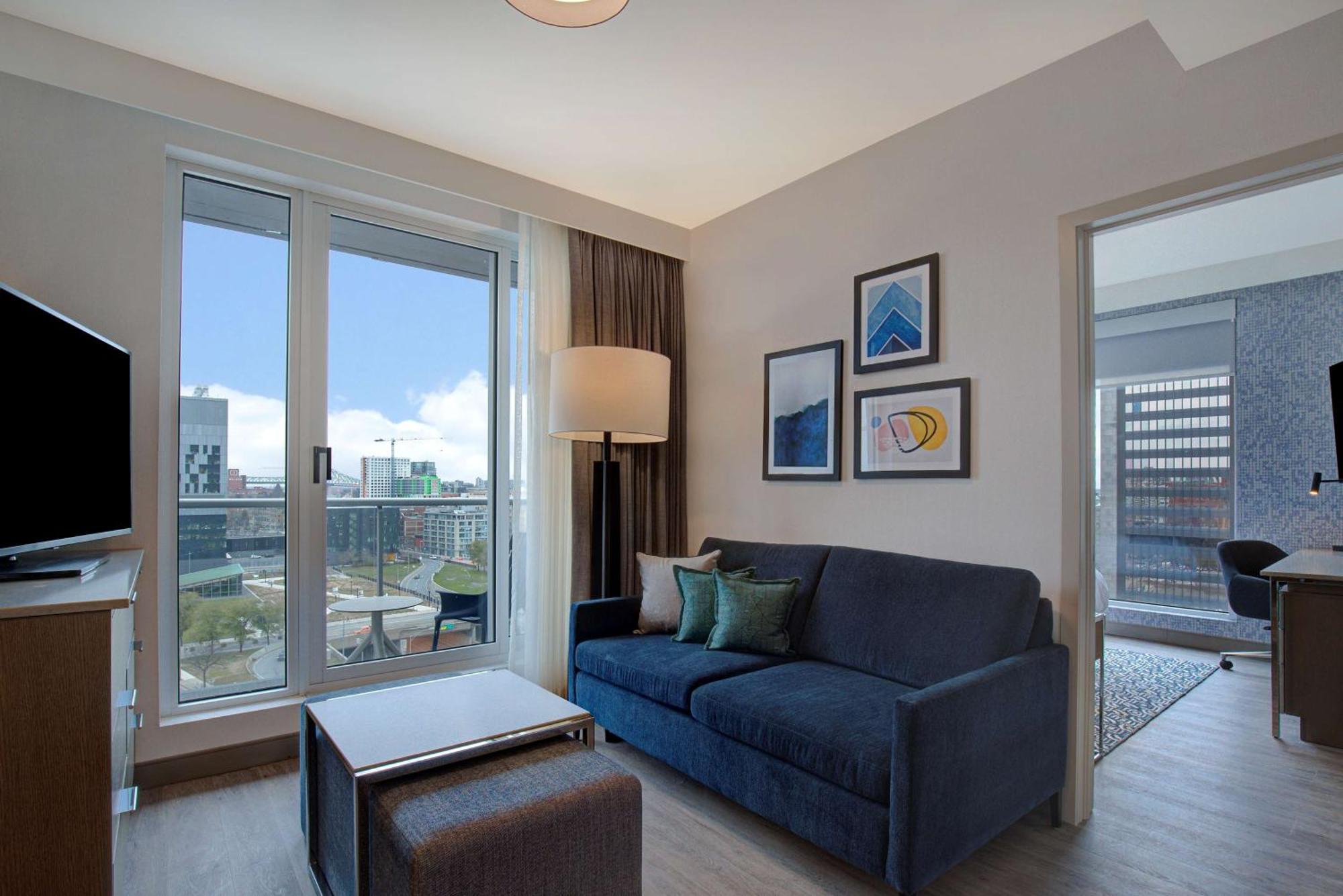Homewood Suites By Hilton Montreal Downtown Екстер'єр фото