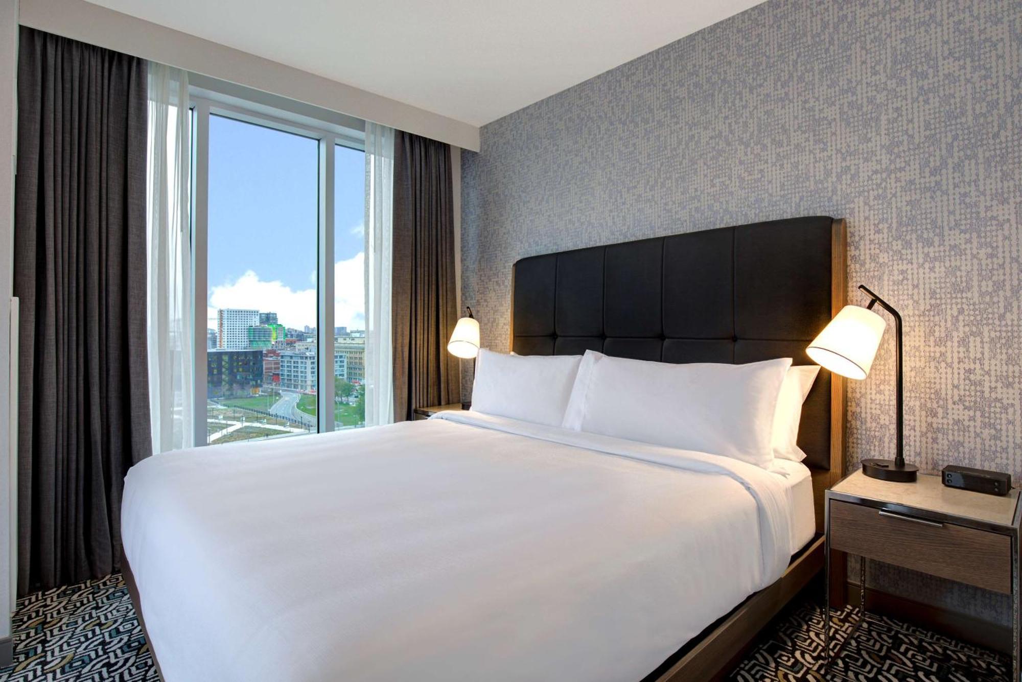Homewood Suites By Hilton Montreal Downtown Екстер'єр фото