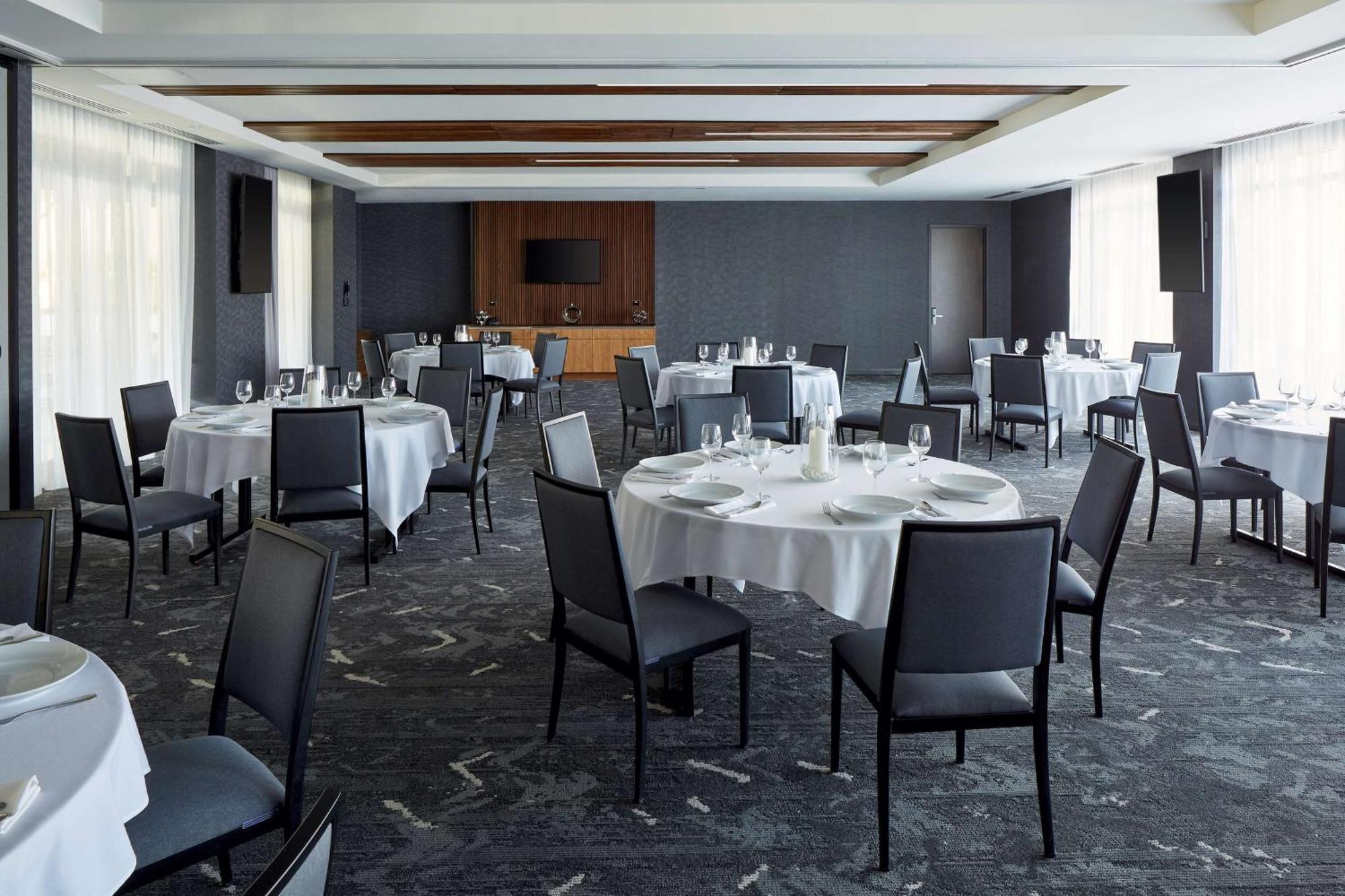Homewood Suites By Hilton Montreal Downtown Екстер'єр фото