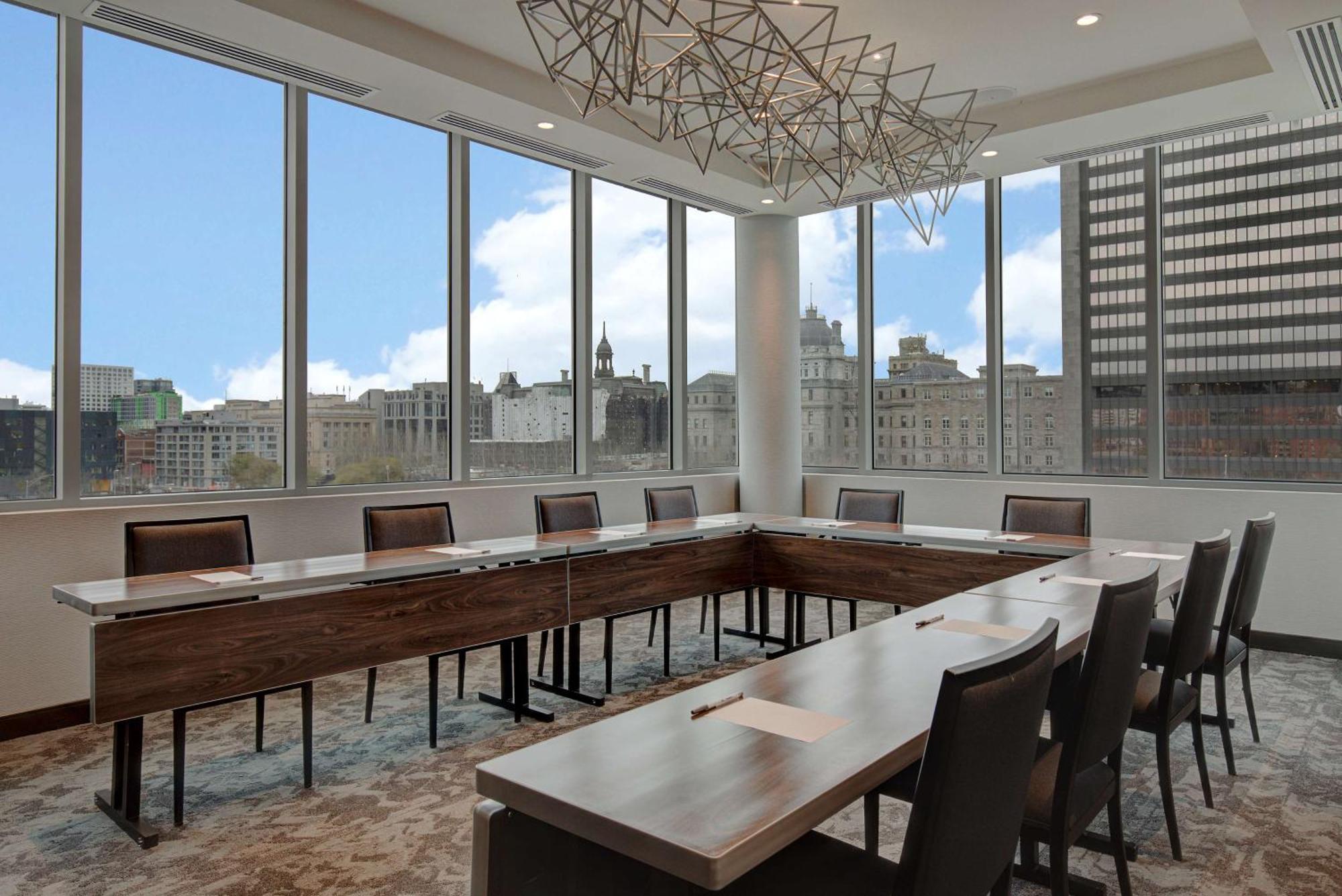 Homewood Suites By Hilton Montreal Downtown Екстер'єр фото