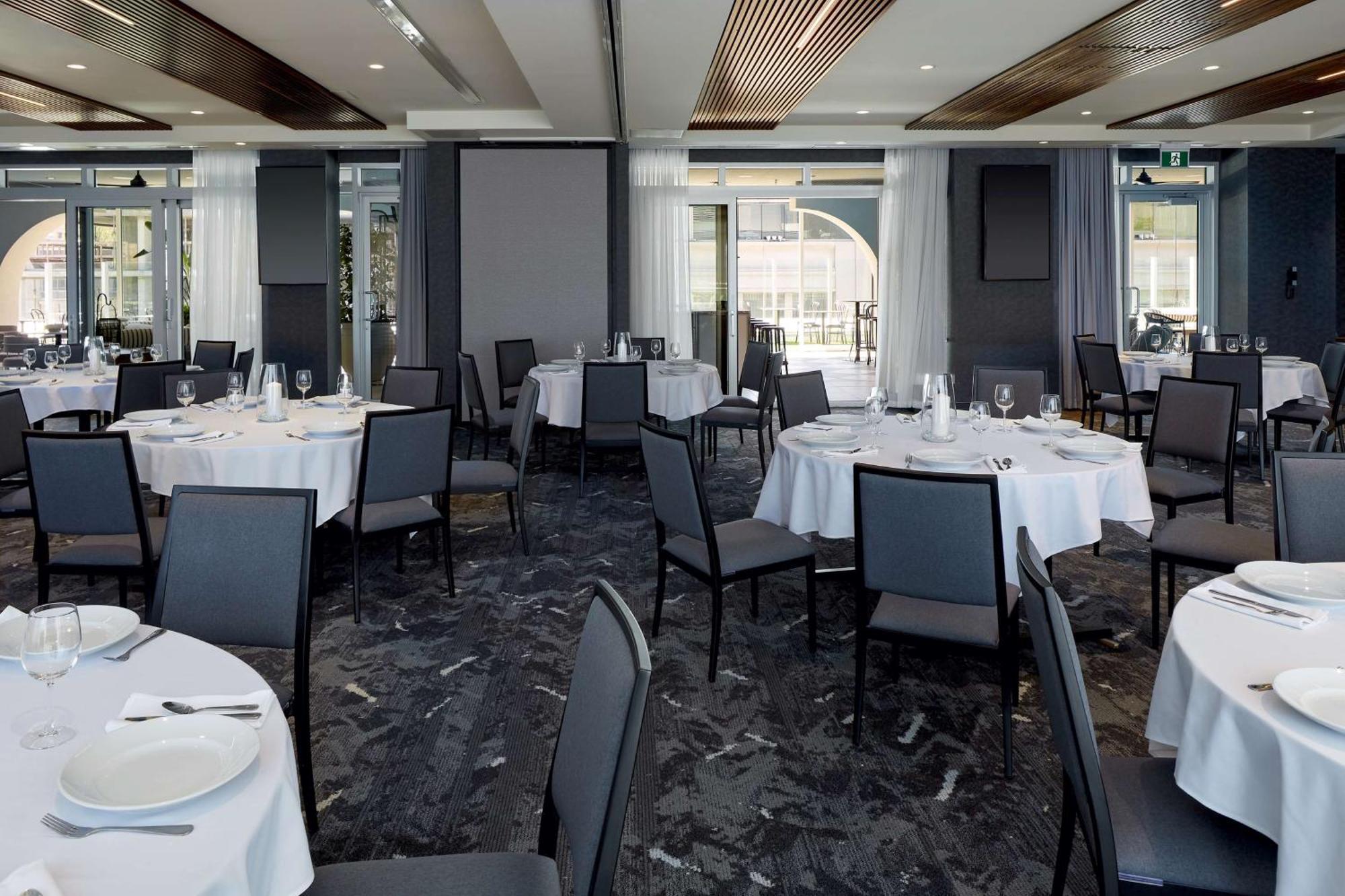 Homewood Suites By Hilton Montreal Downtown Екстер'єр фото