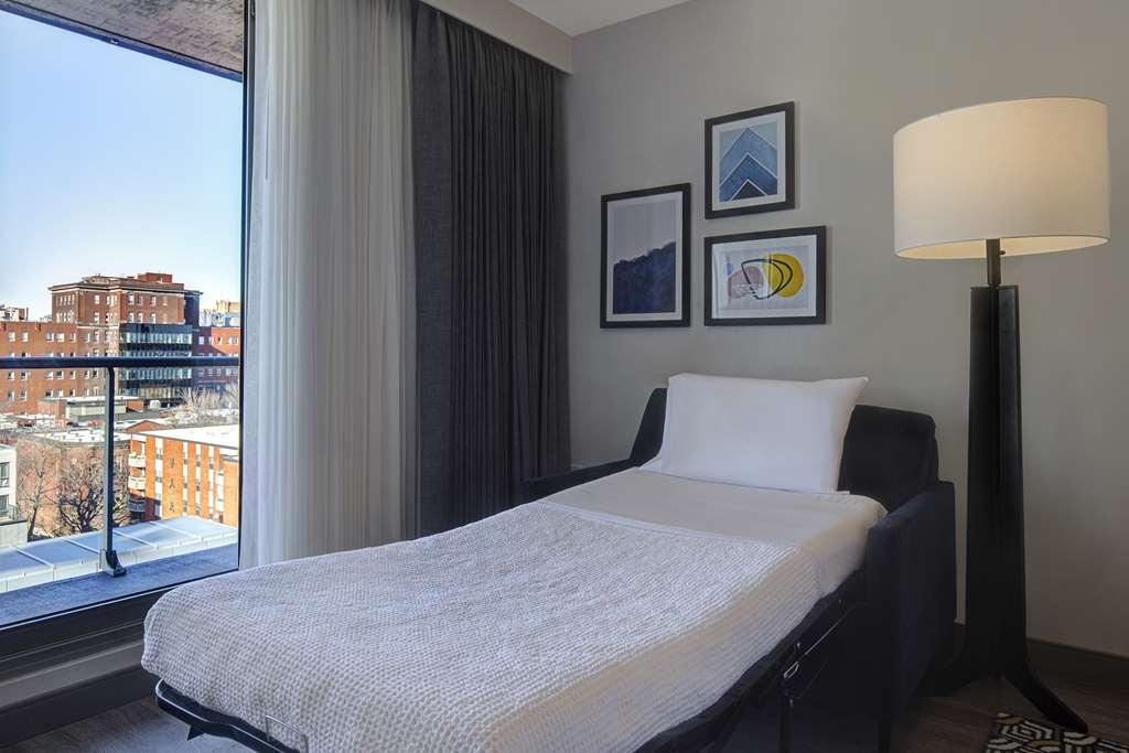 Homewood Suites By Hilton Montreal Downtown Номер фото